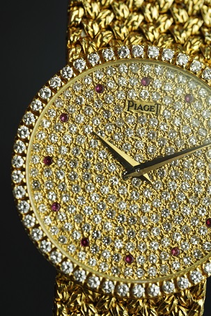 PIAGET