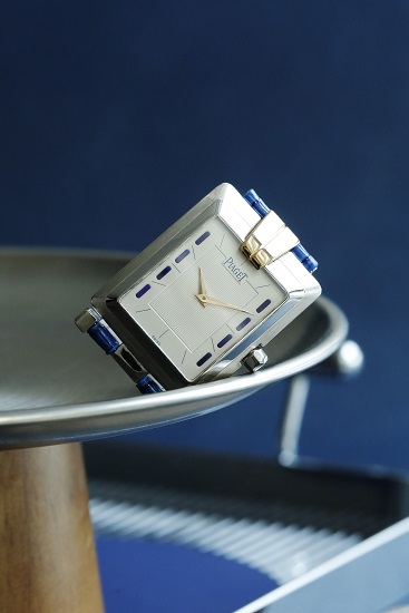 PIAGET